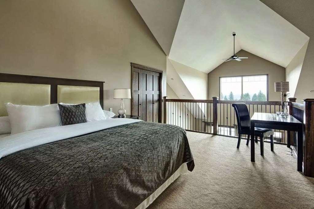 Bighorn Meadows Resort Радіум-Гот-Спрінгс Номер фото